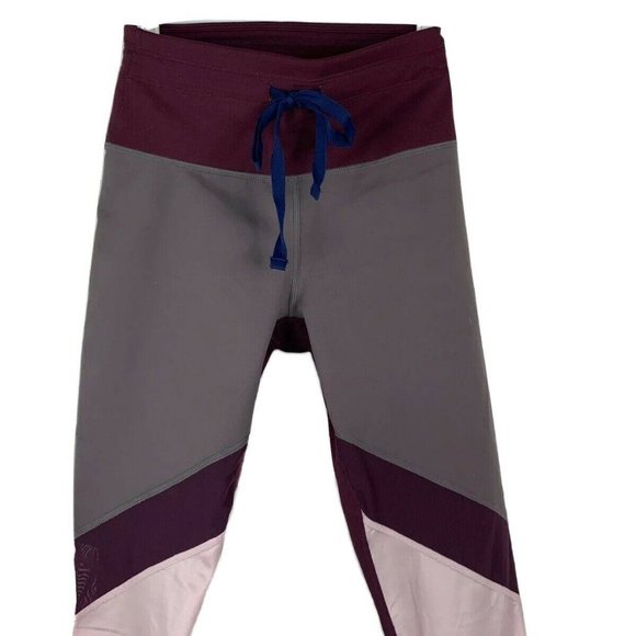 NWT Powerhold Salar Fabletics Mesh Leggings - Picture 4 of 11